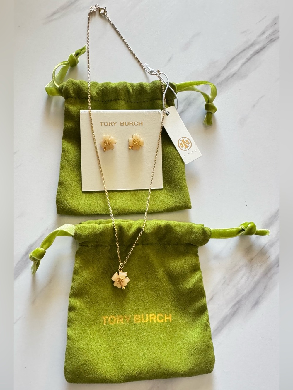 Tory Burch Kids Gold Flower Necklace & Earring Set - Gold